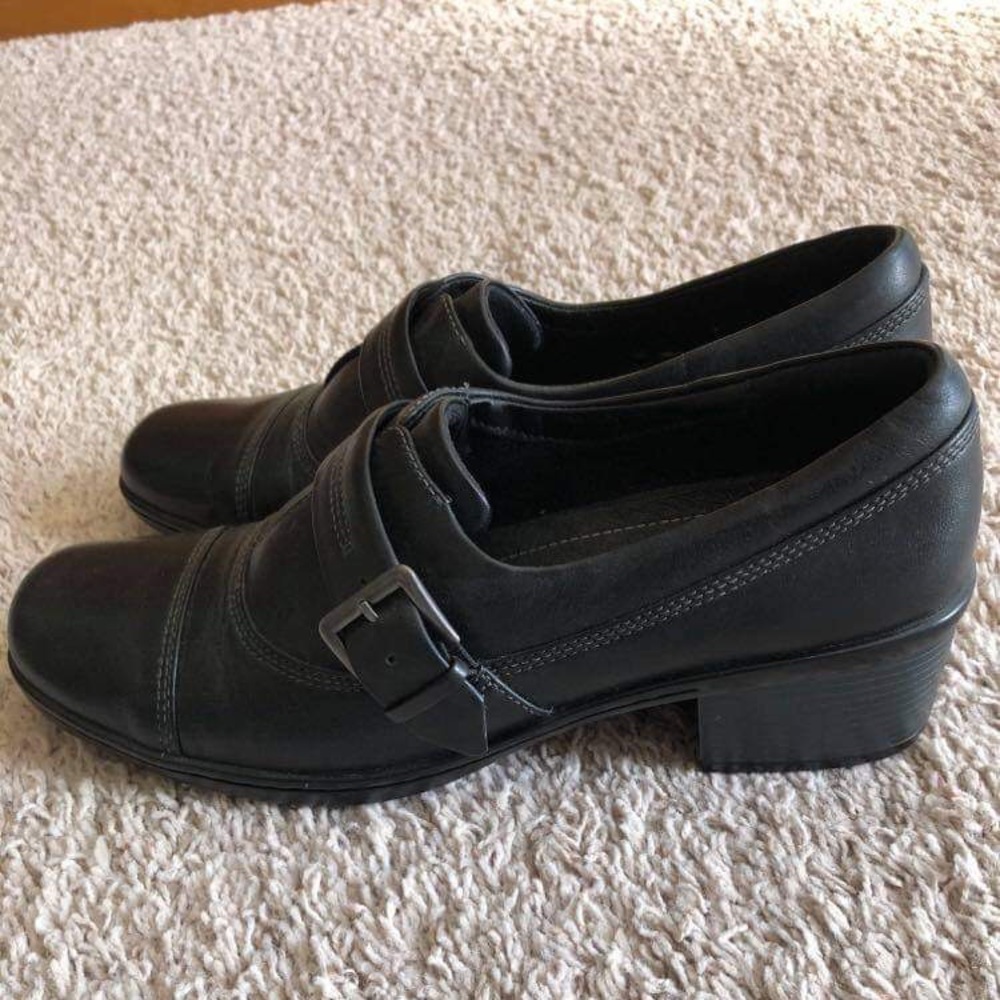 Clark’s NWOT Black Booties
